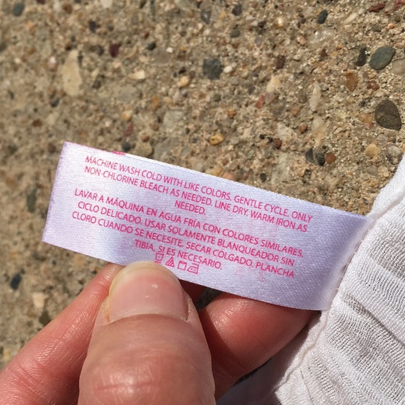 EUC No boundaries white linen top - Picture 5 of 11